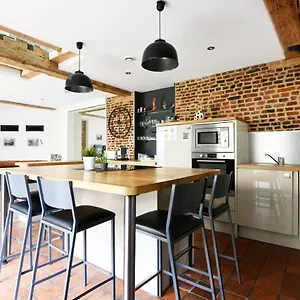 Apartment Maison Vieux 3 Parking Prive 24h24h Acces, Lille
