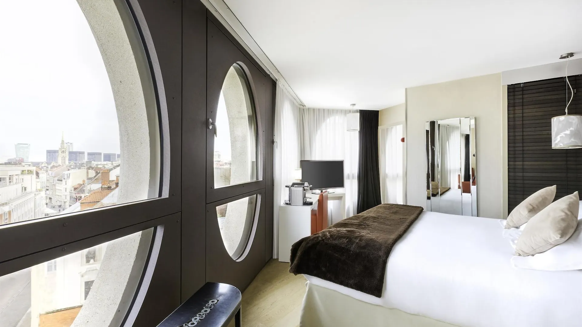 Best Western Premier Why Hotel Лилль 4*,